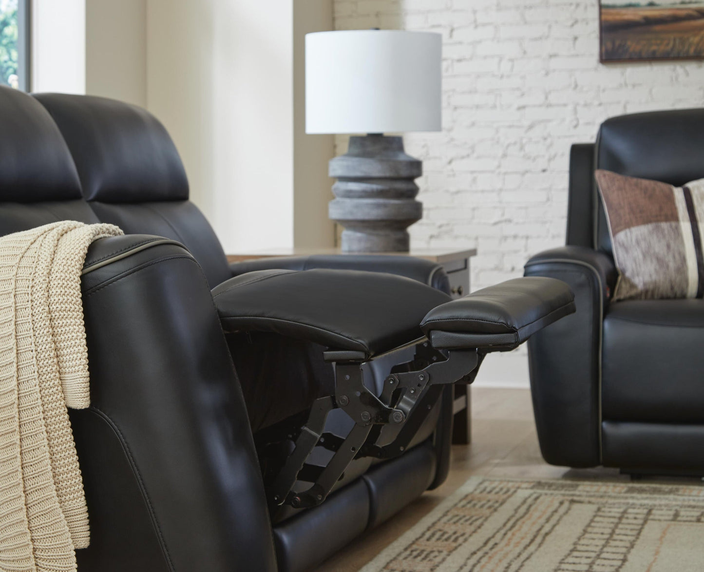 5Z-Comfort Sofa and Loveseat